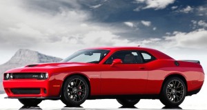 707 chevaux pour le Challenger Hellcat 2015