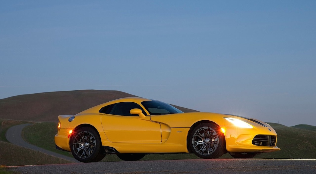 3-Dodge-SRT_Viper_2013