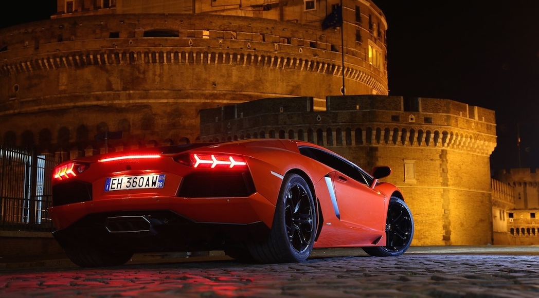 15-Lamborghini-Aventador_LP700-4_2012_1280x960_wallpaper_06