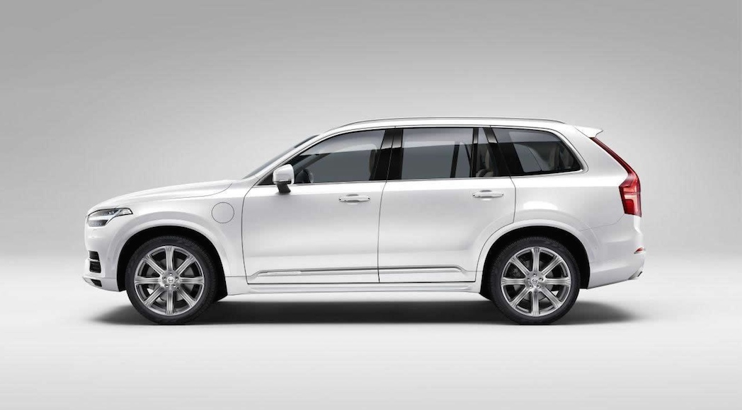 20-2015_Volvo_XC90_PHEV
