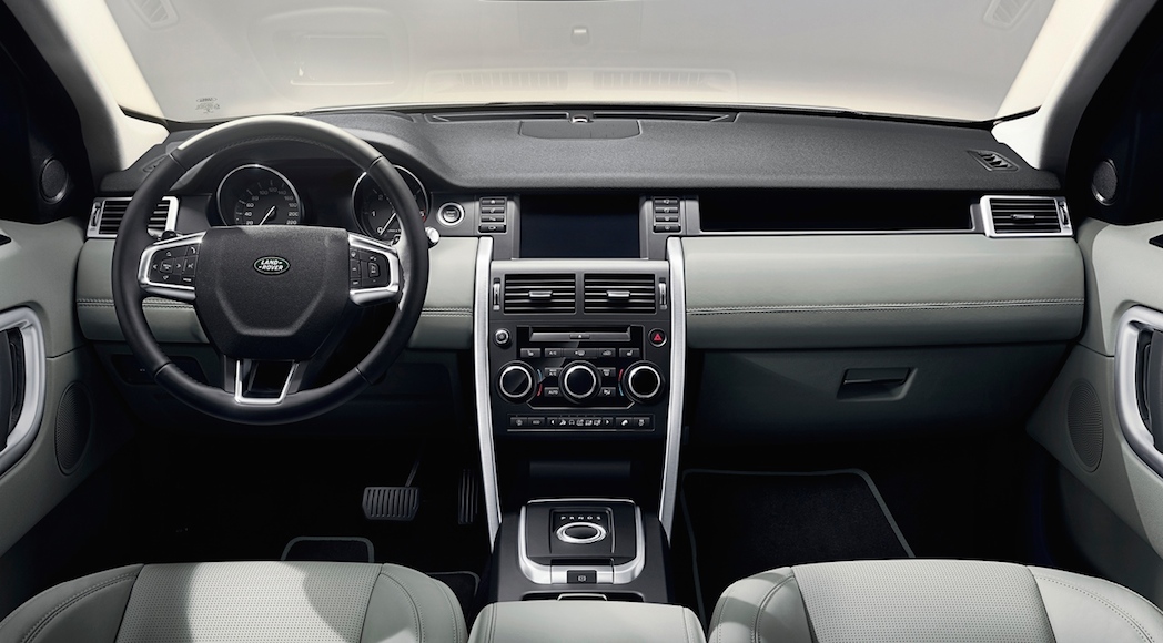 15-2015_land-rover-discovery-sport.