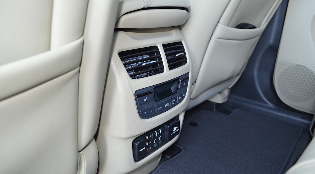 35-2014-Acura-MDX-Elite