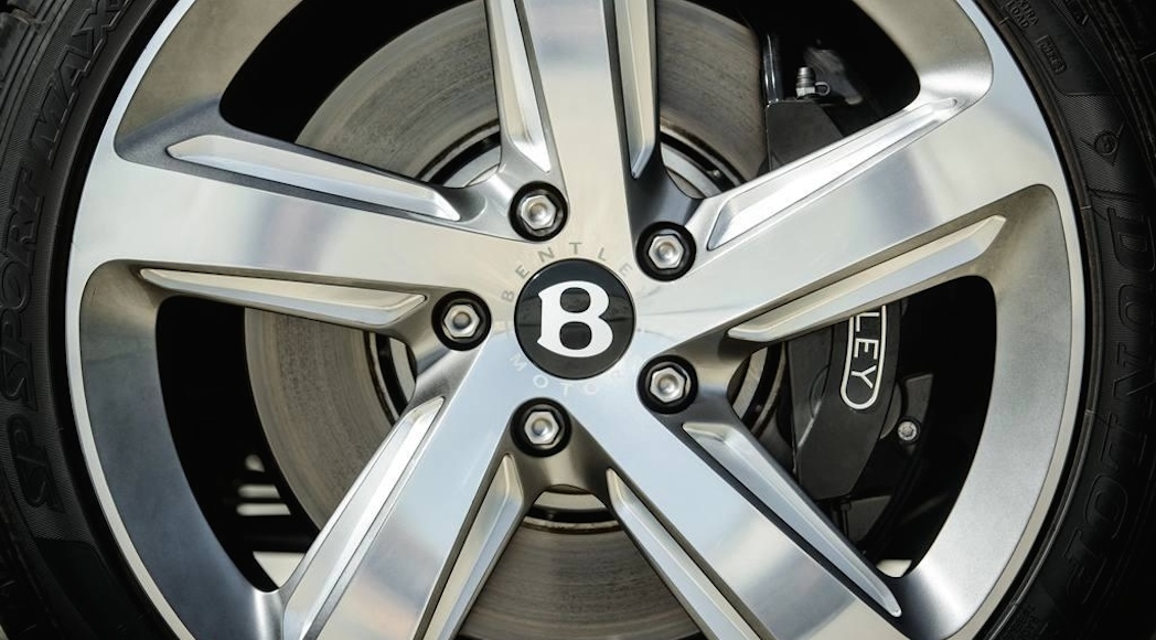 8-2015-Bentley-Mulsanne-Speed