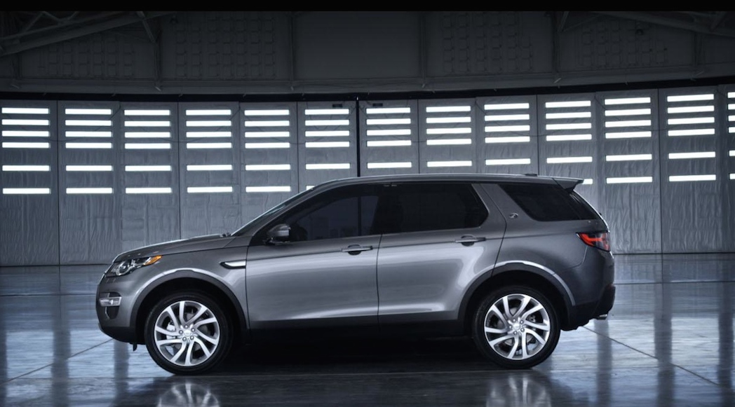 8-2015_land-rover-discovery-sport.