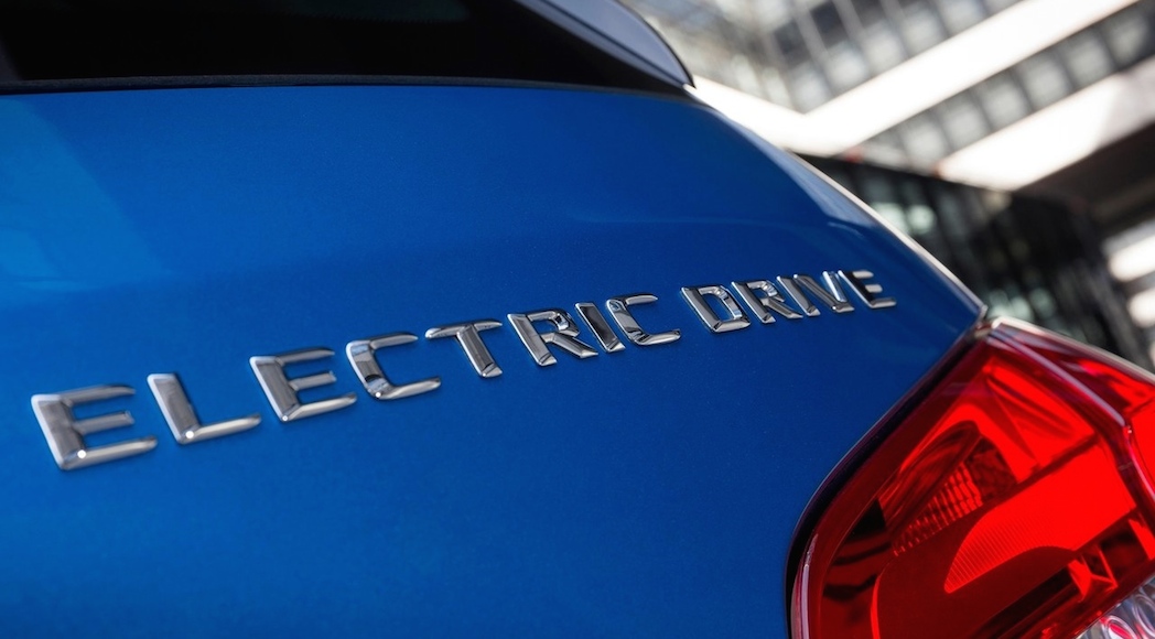 5-Mercedes-Benz-B-Class_Electric_Drive_2015_1280x960_wallpaper_16