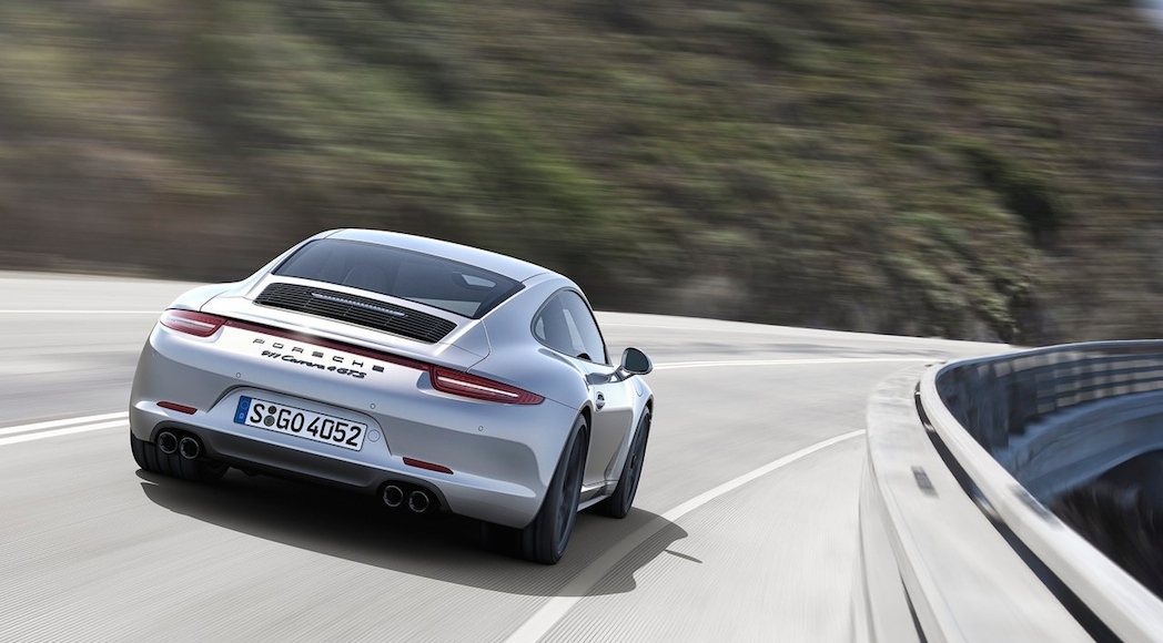 7-Porsche-911_Carrera_GTS_2015