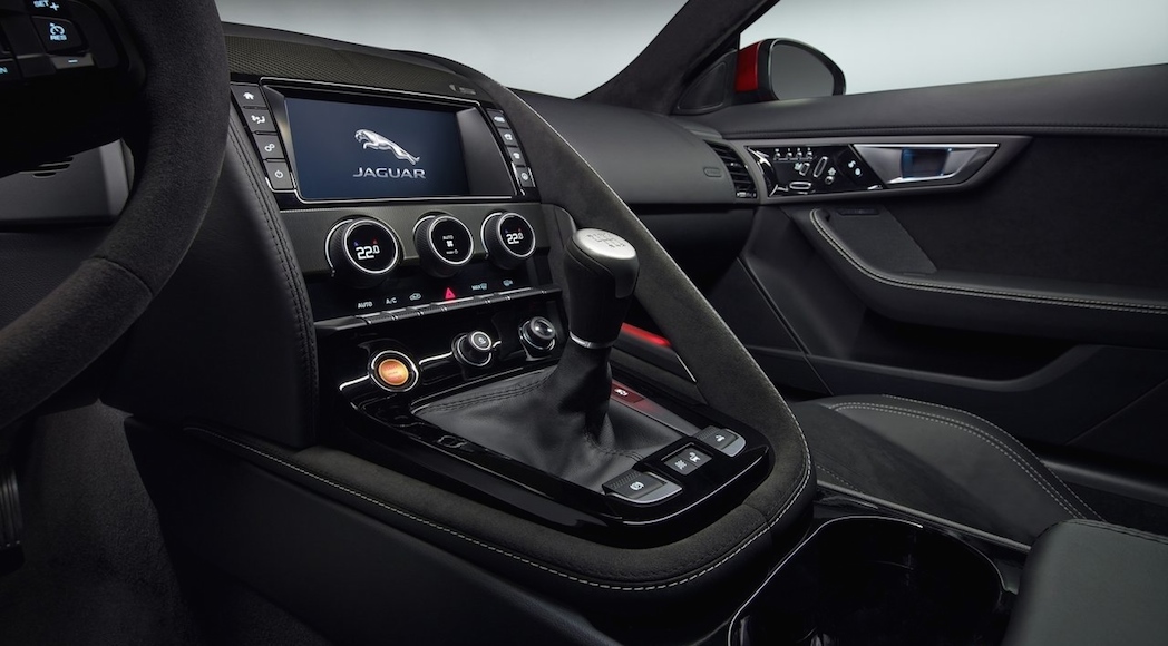 10-Jaguar-F-Type_2016_1280x960_wallpaper_2f