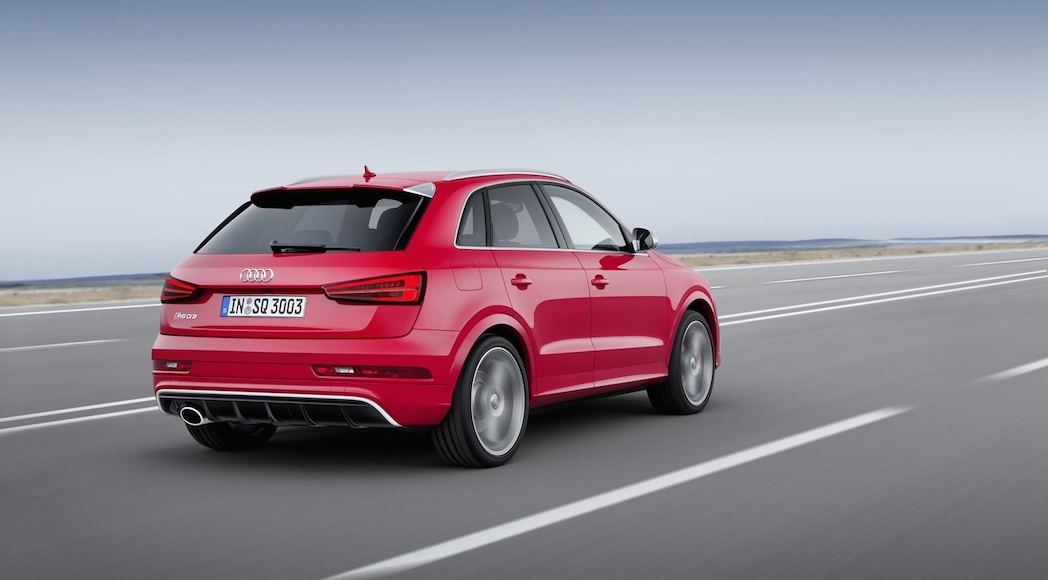 16-2016-Audi-RS-Q3