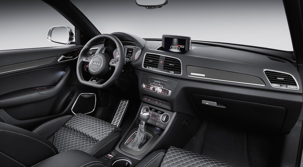 18-2016-Audi-RS-Q3