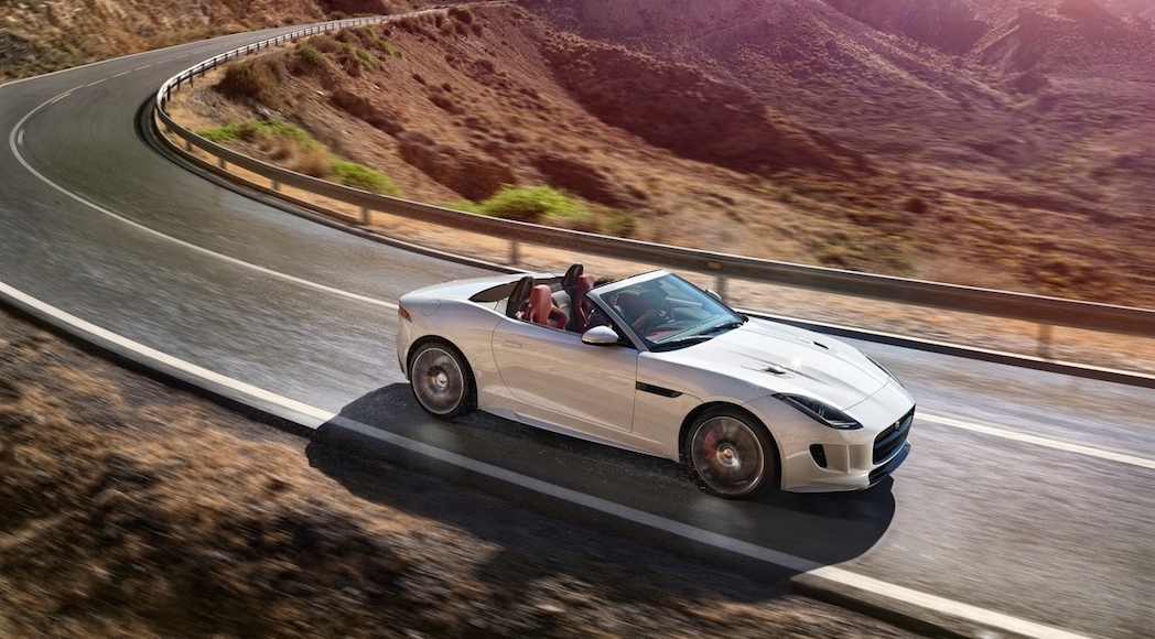 3-Jaguar-F-Type_2016_1280x960_wallpaper_02