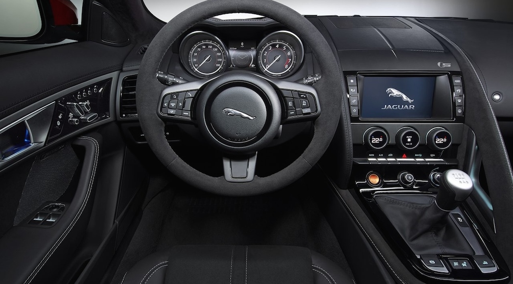 9-Jaguar-F-Type_2016_1280x960_wallpaper_2c