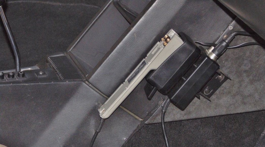 10-Ferrari-Testarossa-Miami-Vice-1986-ebay