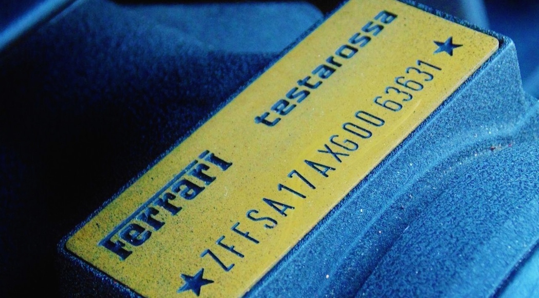 17-Ferrari-Testarossa-Miami-Vice-1986-ebay