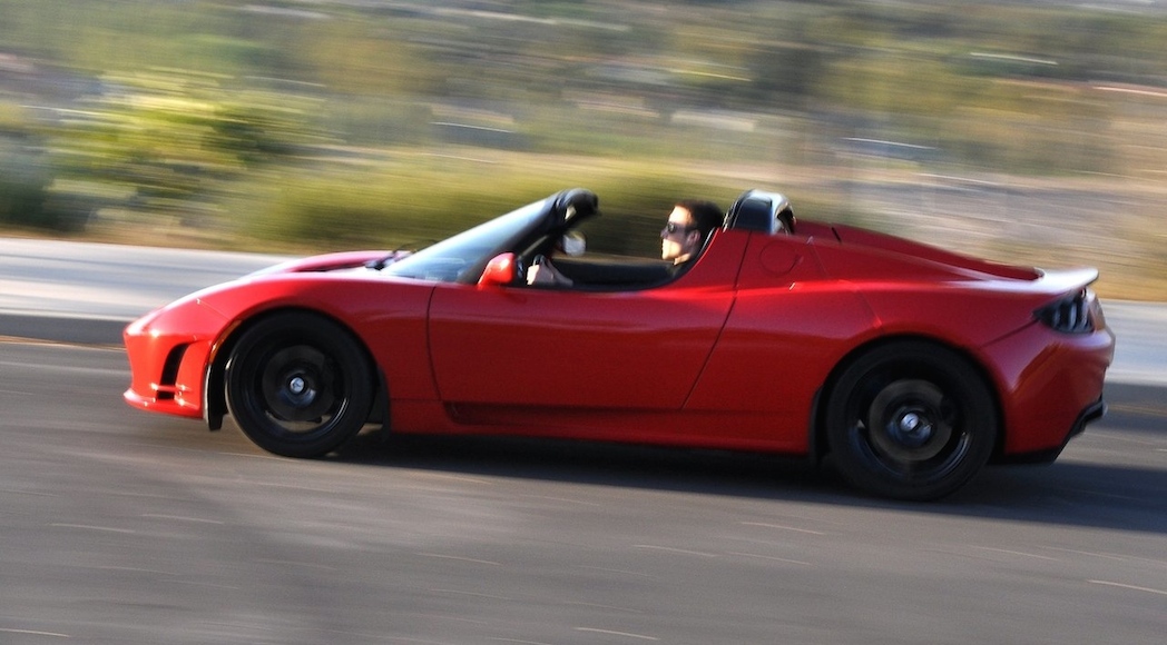 4-Tesla-Roadster_2.5_2011