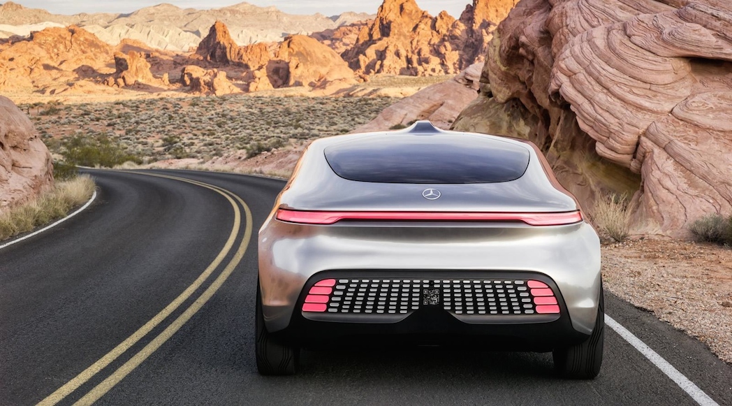 26-2015-Mercedes-Benz-F 015-Luxury in Motion Concept