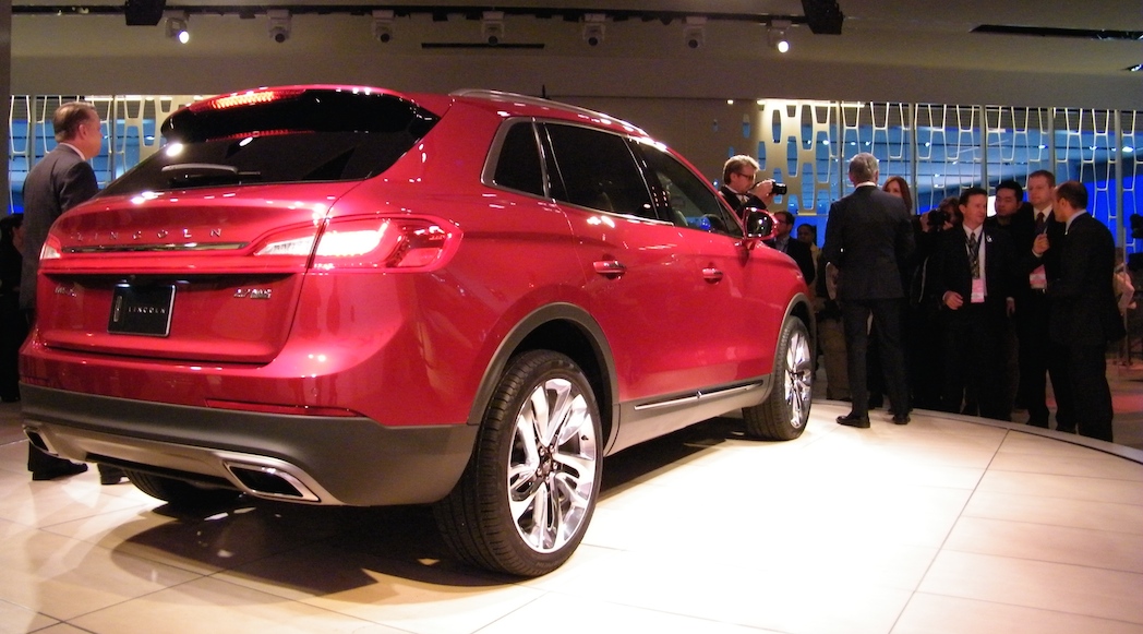 6-Lincoln-MKX-2016