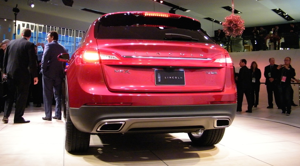7-Lincoln-MKX-2016
