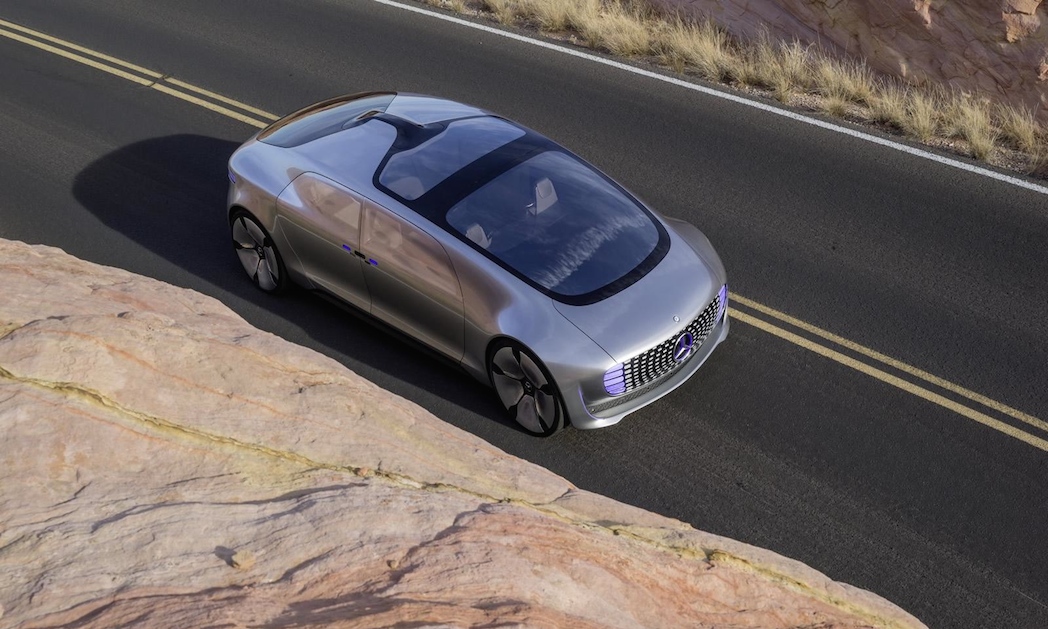 9-2015-Mercedes-Benz-F 015-Luxury in Motion Concept