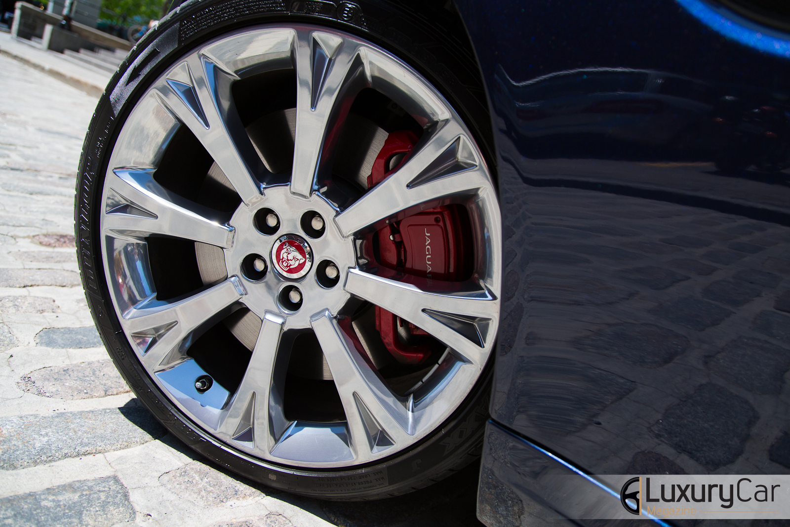 Jaguar XK-R convertible-14