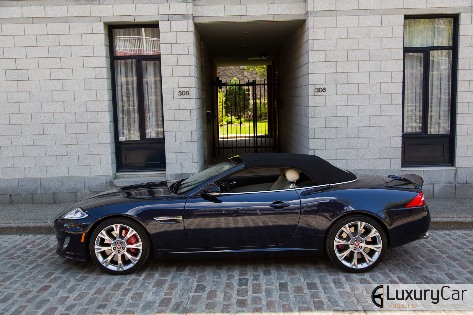 Jaguar XK-R convertible-40