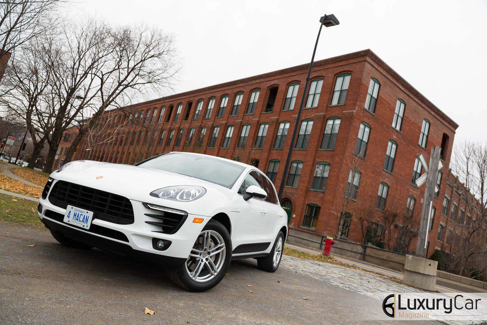 Porsche-Macan-S-2015-4