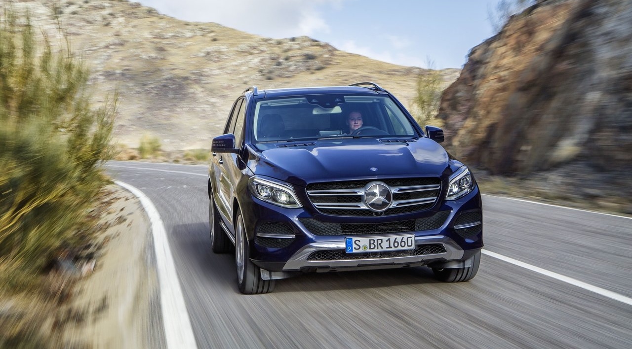 10-Mercedes-Benz-GLE_2016_1280x960_wallpaper_0e