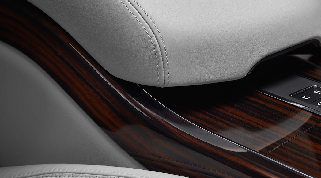 18-Range-Rover-SVAutobiography-18