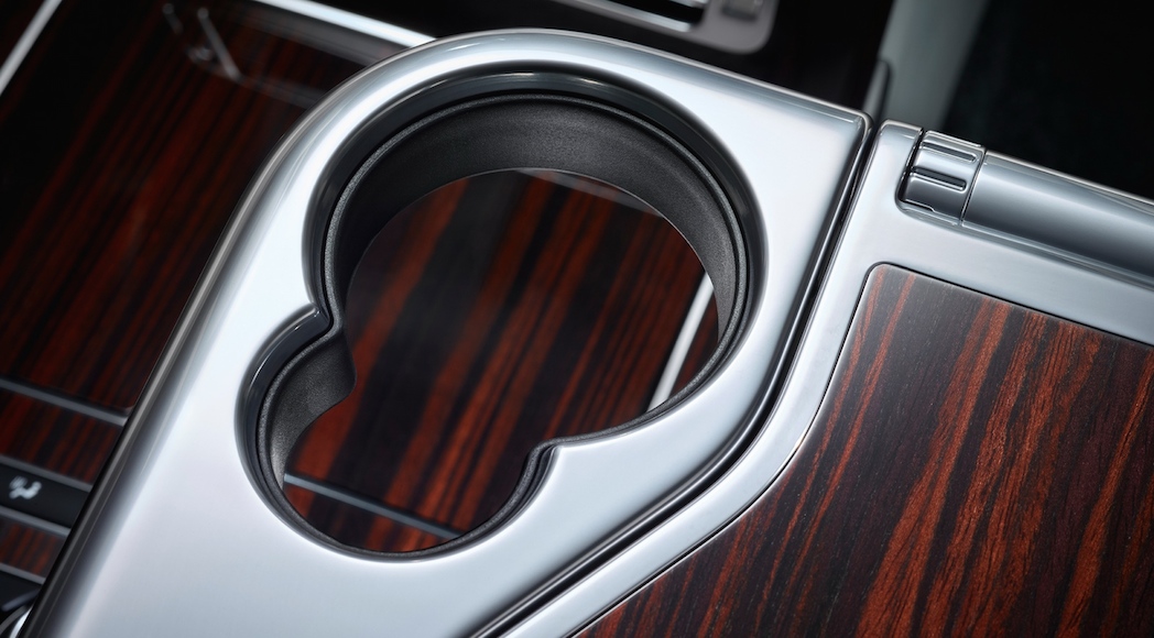 19-Range-Rover-SVAutobiography-9