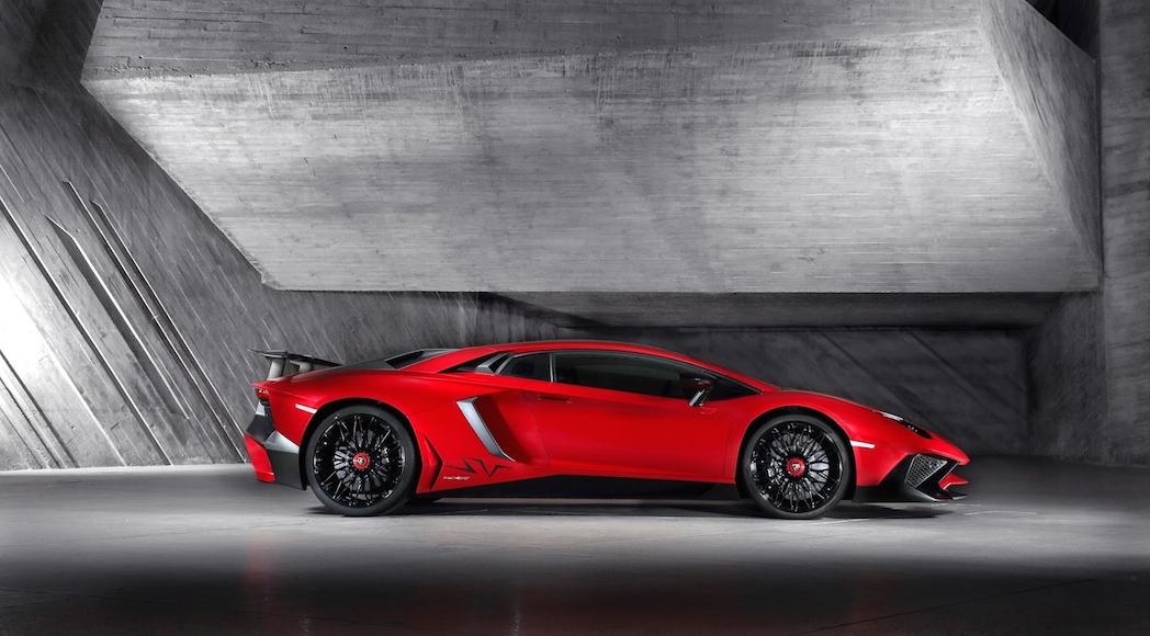 6-Lamborghini-Aventador-SV-Carscoops23
