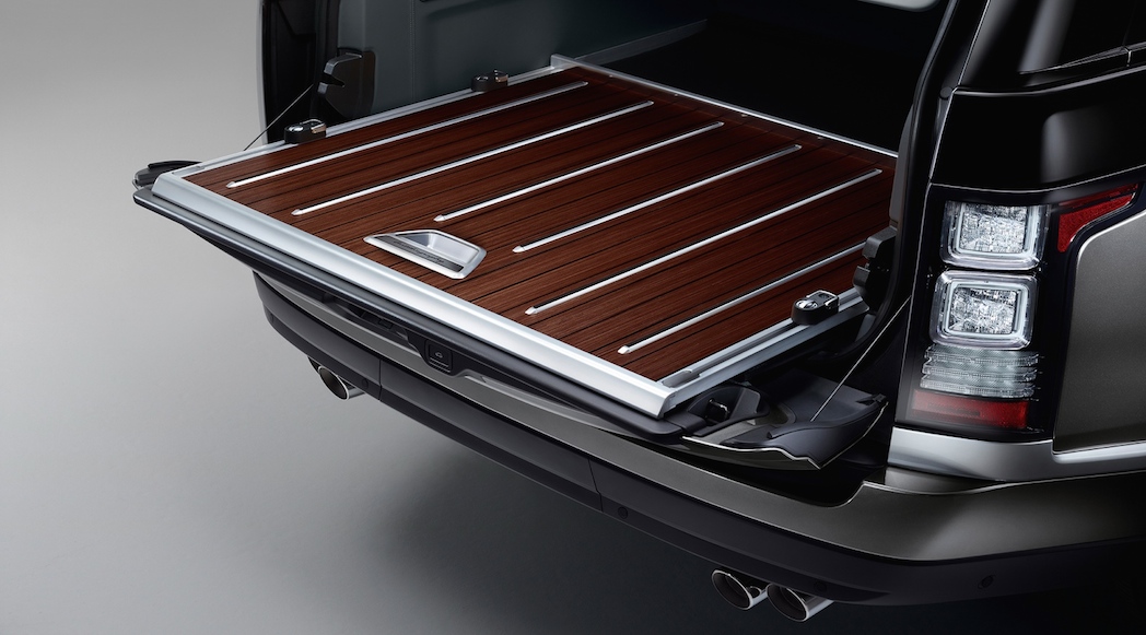 8-Range-Rover-SVAutobiography-15