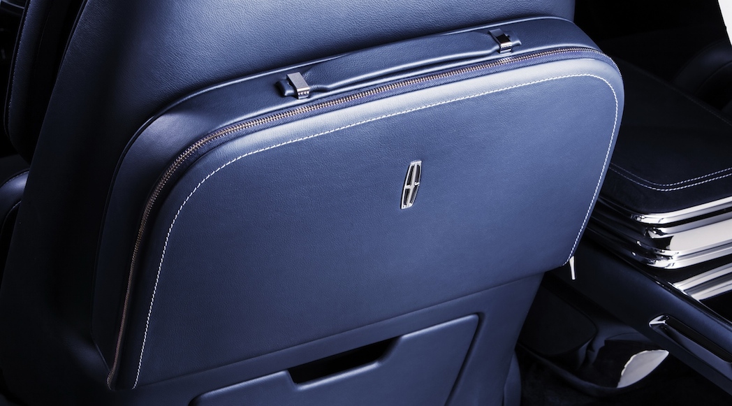 Lincoln-Continental-Concept-10