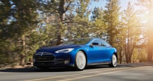 Tesla Model S 70D 2016, plus de tout