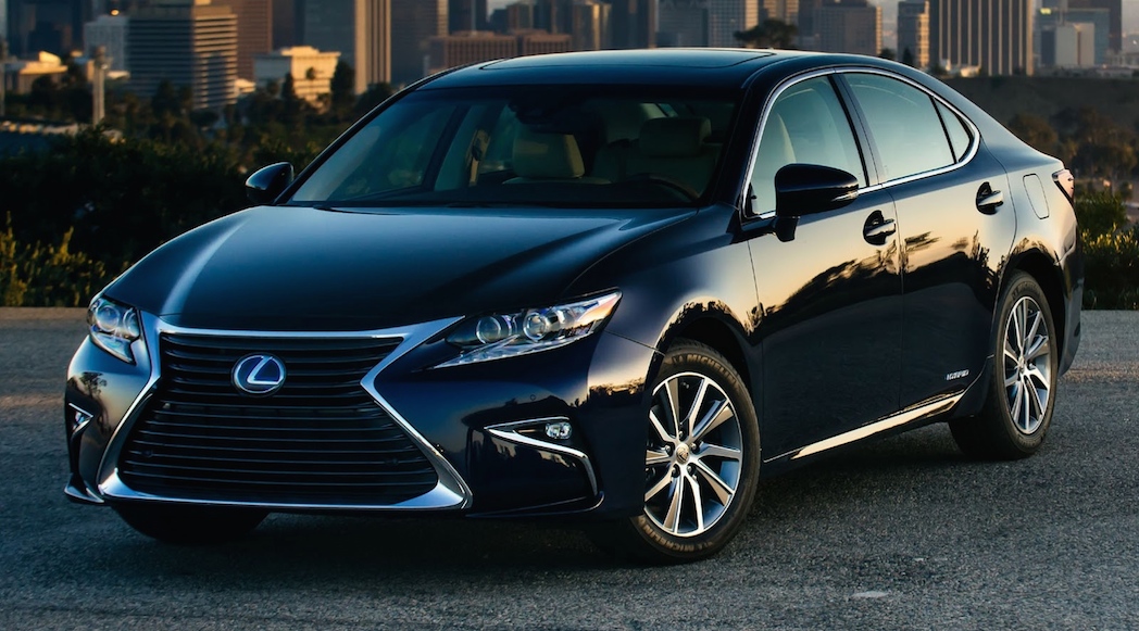 15-2016-Lexus-ES300h2