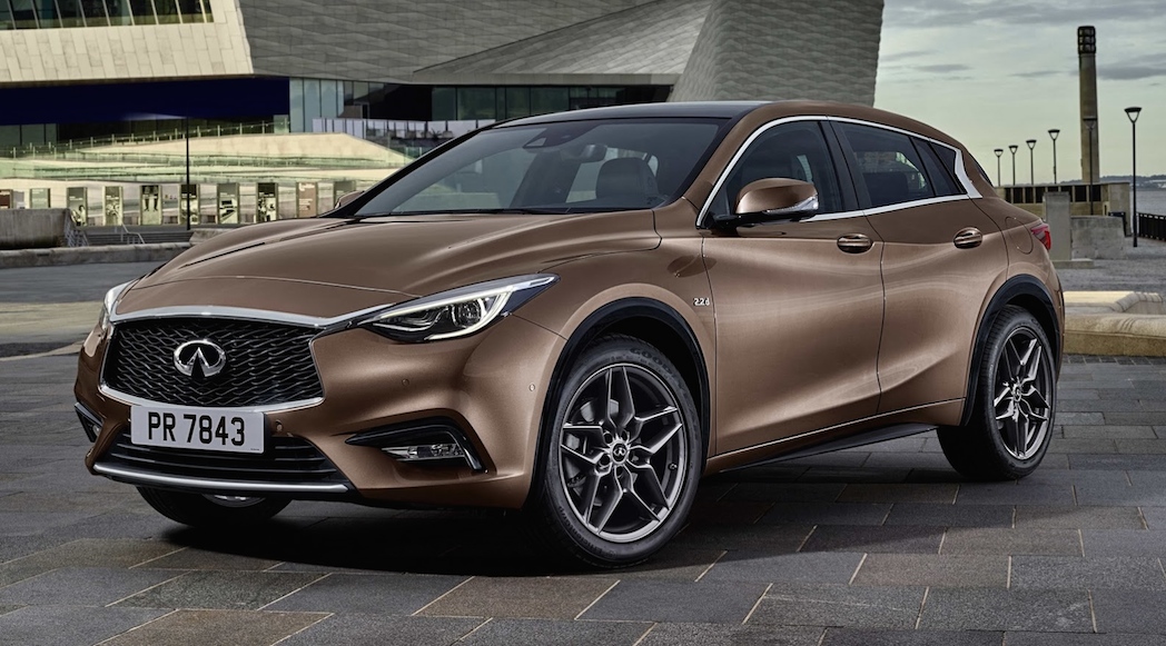 Infiniti Q30 2016