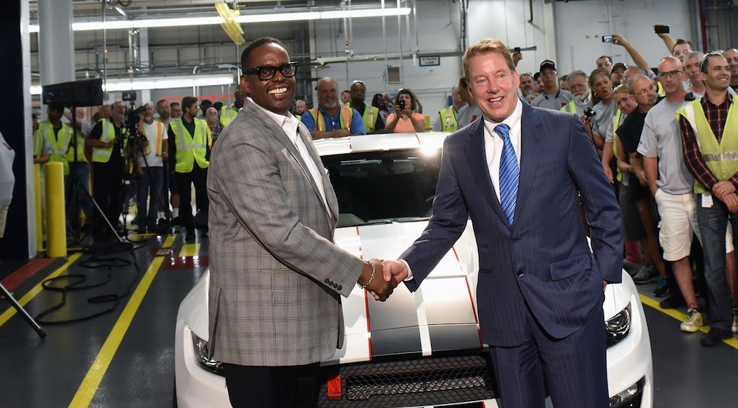 Ford-Mustang-Shelby-GT350-production-start-6