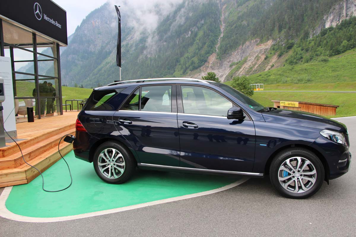 Mercedes-Benz GLE  (60)