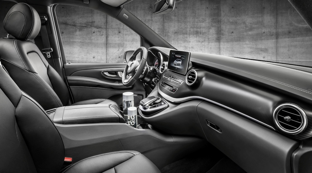 Mercedes-Benz-V-Class-AMG-Line-7