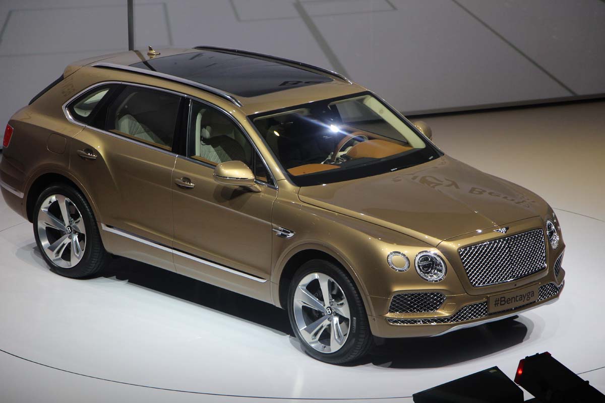 Bentley Bentayga (1)
