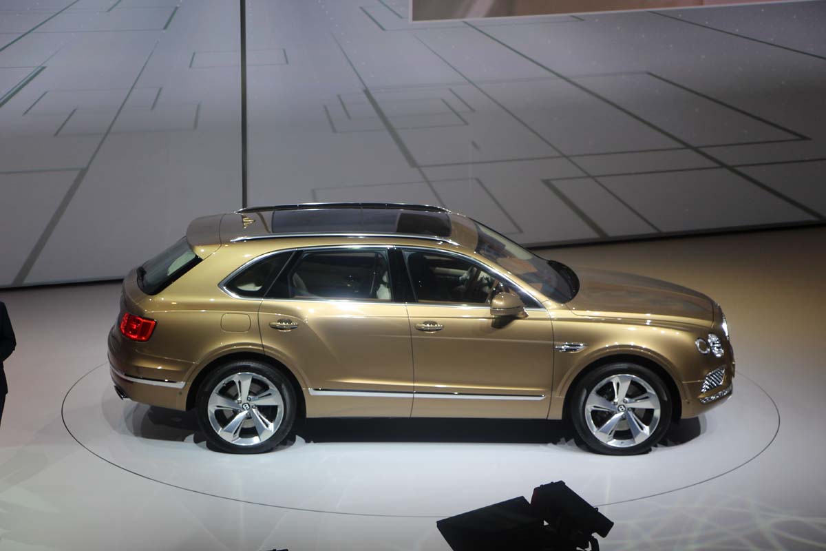 Bentley Bentayga (5)