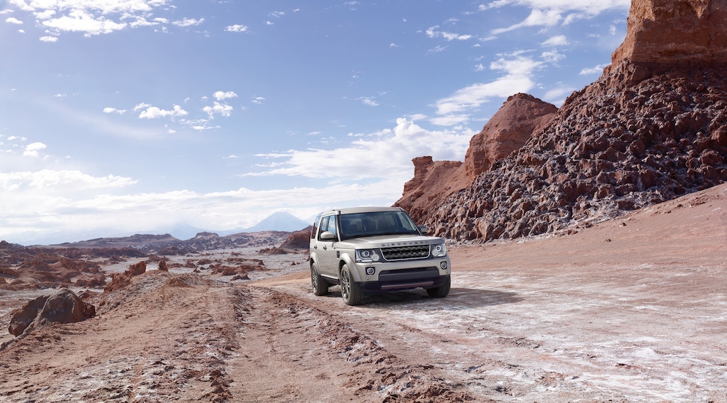 15-Land-Rover-Discovery-Graphite-5
