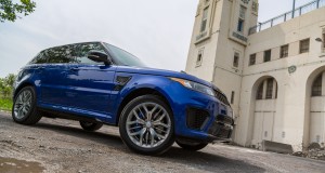 Essai routier Range Rover Sport SVR 2015 : faire différent