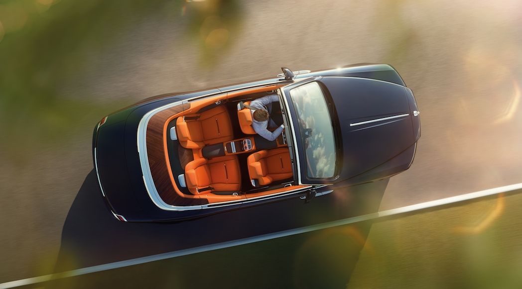 3-Rolls-Royce Dawn 2017