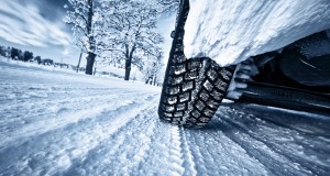 Les pneus d’hiver, la loi et le gros bon sens