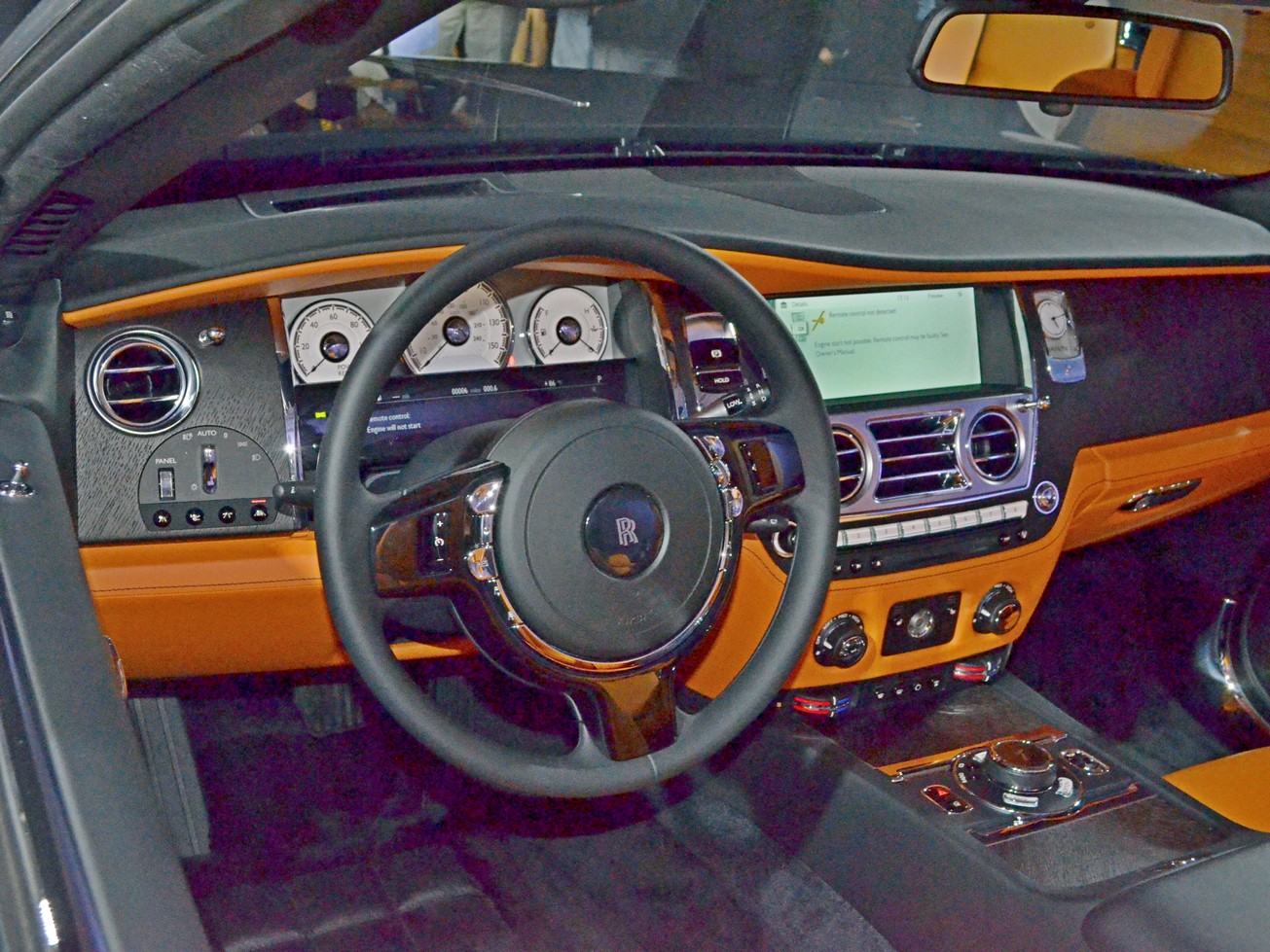Rolls Royve Dawn 201620