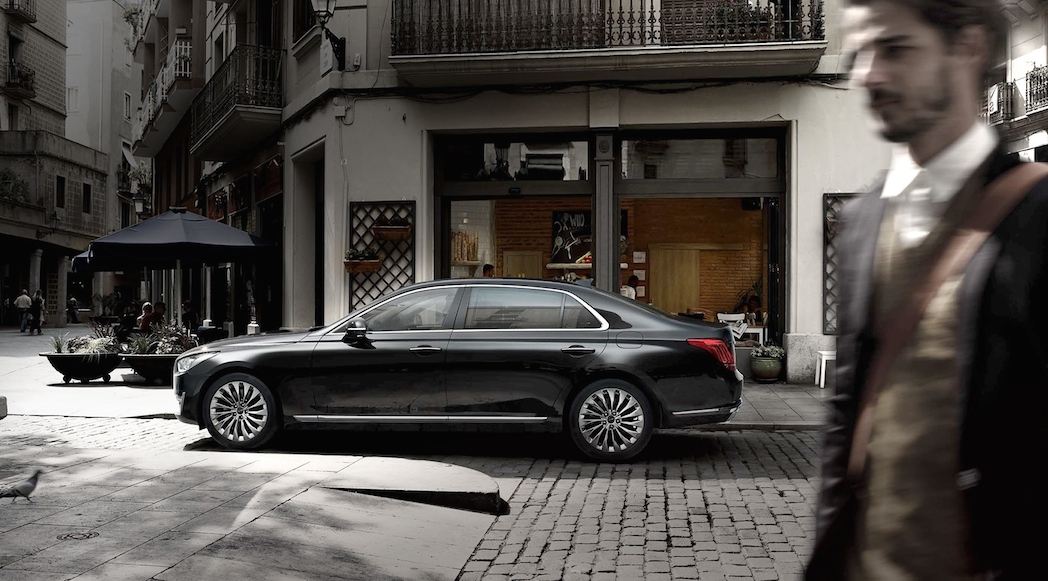 Genesis G90 2017-3.2