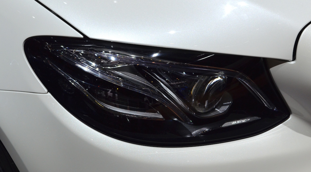 Mercedes-Benz E300 4Matic 2017-3