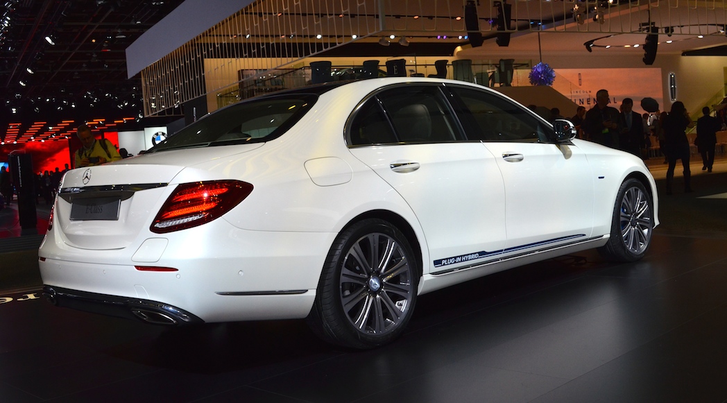 Mercedes-Benz E350e 4Matic 2017-5