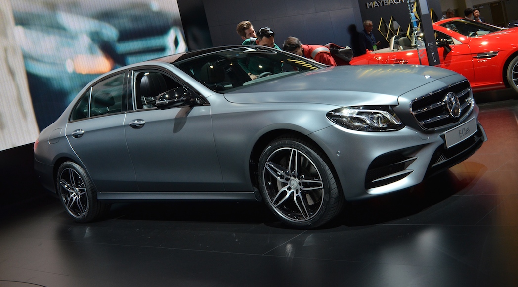 Mercedes-Benz E400 4Matic 2017-1