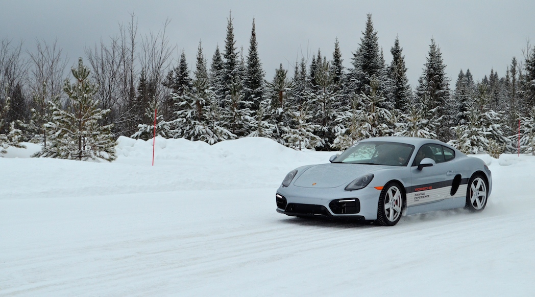 48-Porsche Cayman GTS