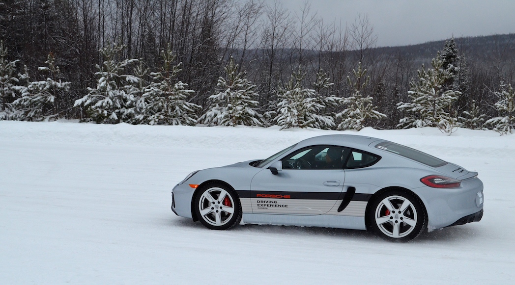 60-Porsche Cayman GTS